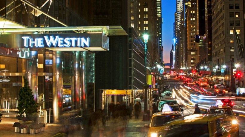 TheWestinNewYorkGrandCentralExteriorCanopyandNighttimeStreetview